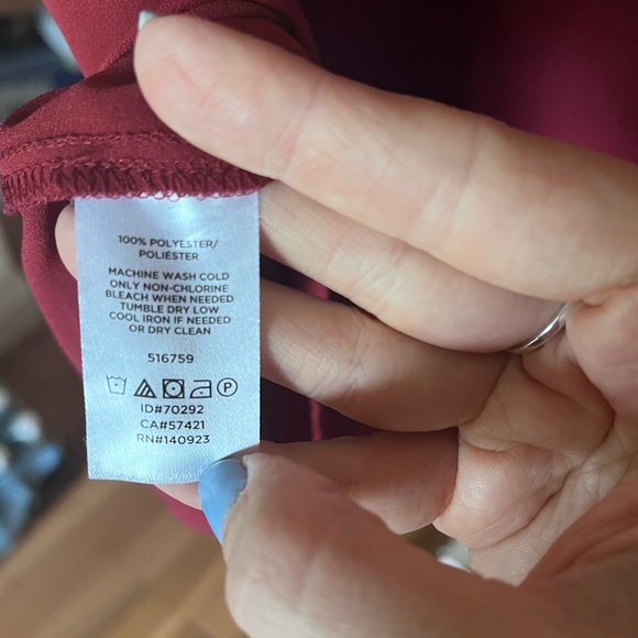 LOFT Size S Garnet Ruffle Button Shell Top - Picture 6 of 8